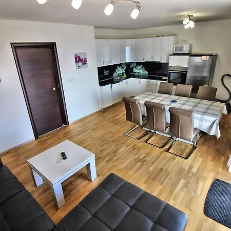 Apartment Fuer 7 Personen Und 1 Kind In Novi Vinodolski, Kvarner Bucht Crikvenica Und Umgebung Novi Vinodolski