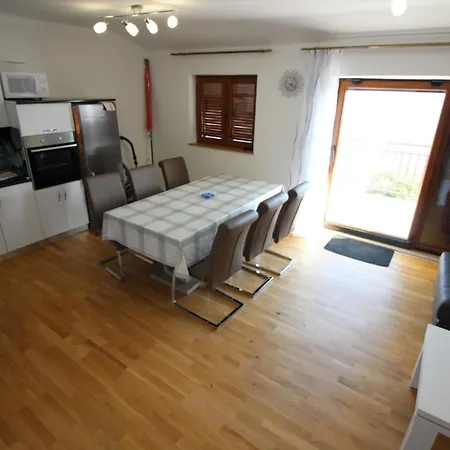 Apartment Fuer 7 Personen Und 1 Kind In Novi Vinodolski, Kvarner Bucht Crikvenica Und Umgebung Novi Vinodolski